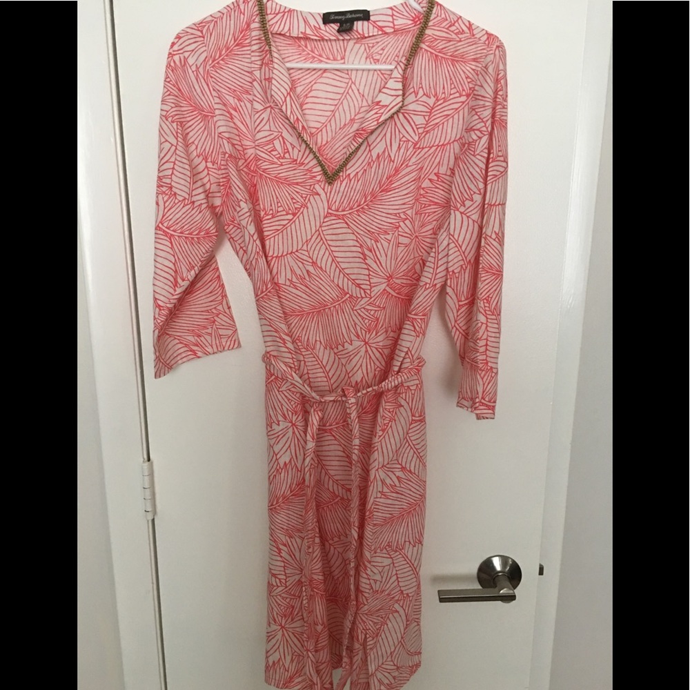49% off 🍂🍂🍂Tommy  Bahama dress like new “ 🌴